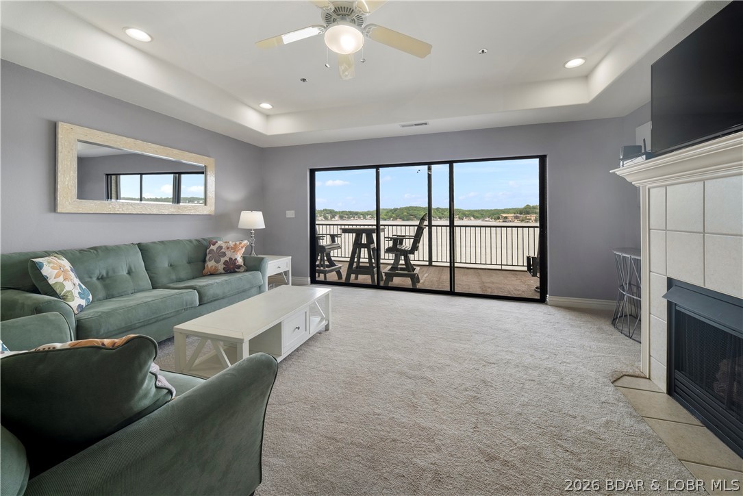 The Falls Condo - East Shore - Residential