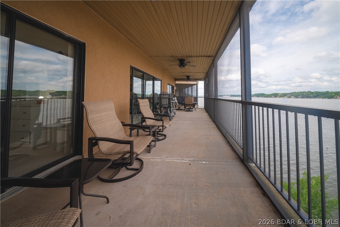 The Falls Condo - East Shore - Residential