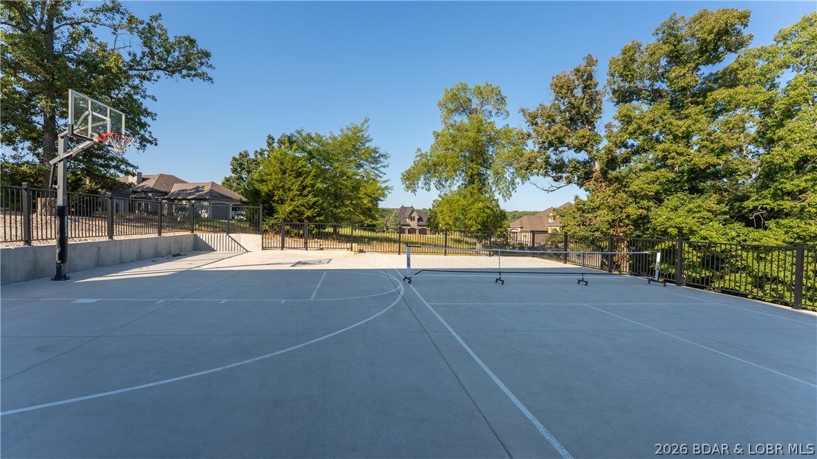 Woodland Cove - Residential