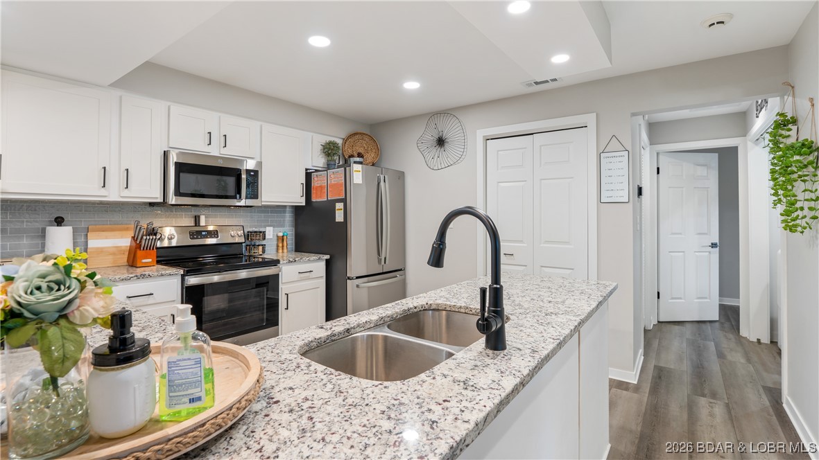 Knolls - Residential
