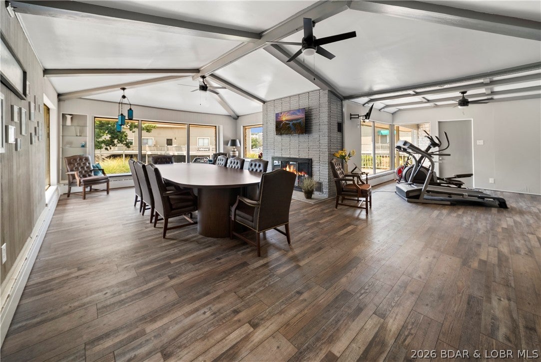 Pelican Bay Condominium - Residential