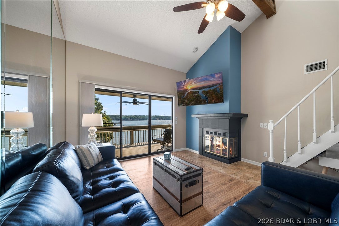 Pelican Bay Condominium - Residential
