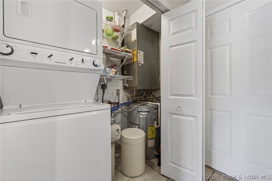 Cedar Glen Condominium - Residential