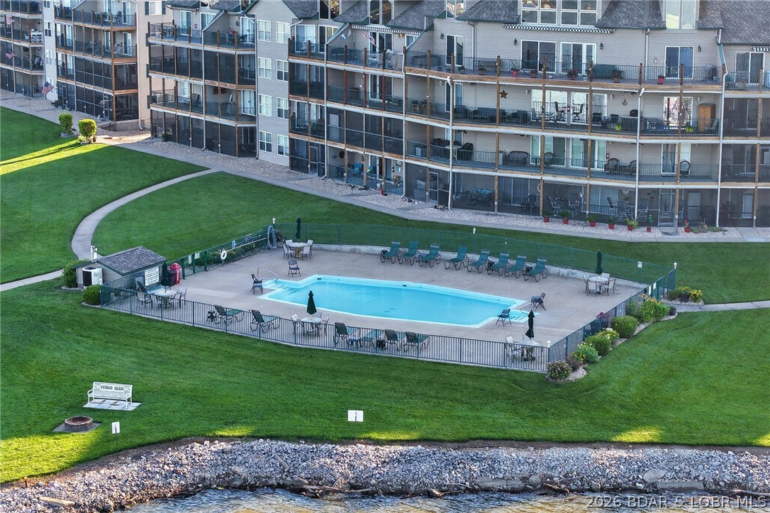 Cedar Glen Condominium - Residential