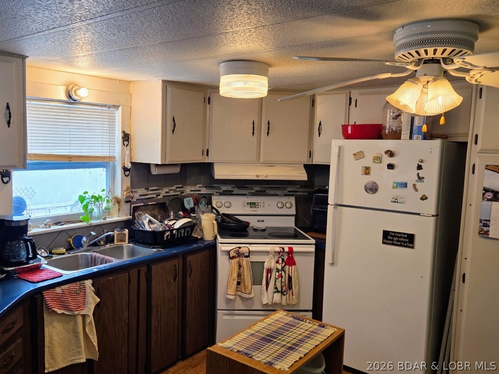 Gravois Beach - Residential
