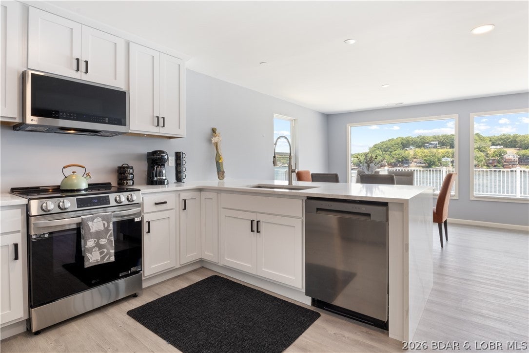 Lakeview Est - Residential