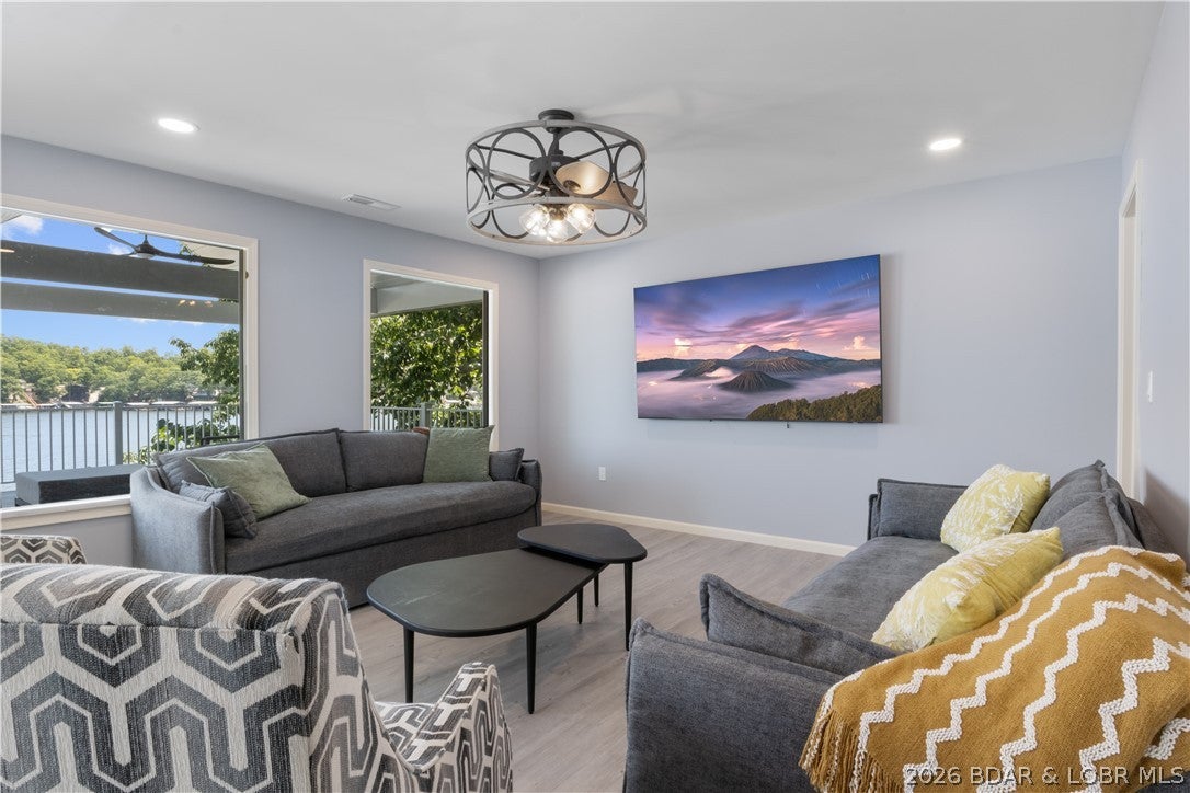 Lakeview Est - Residential