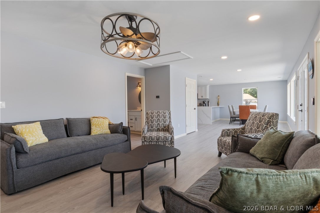 Lakeview Est - Residential