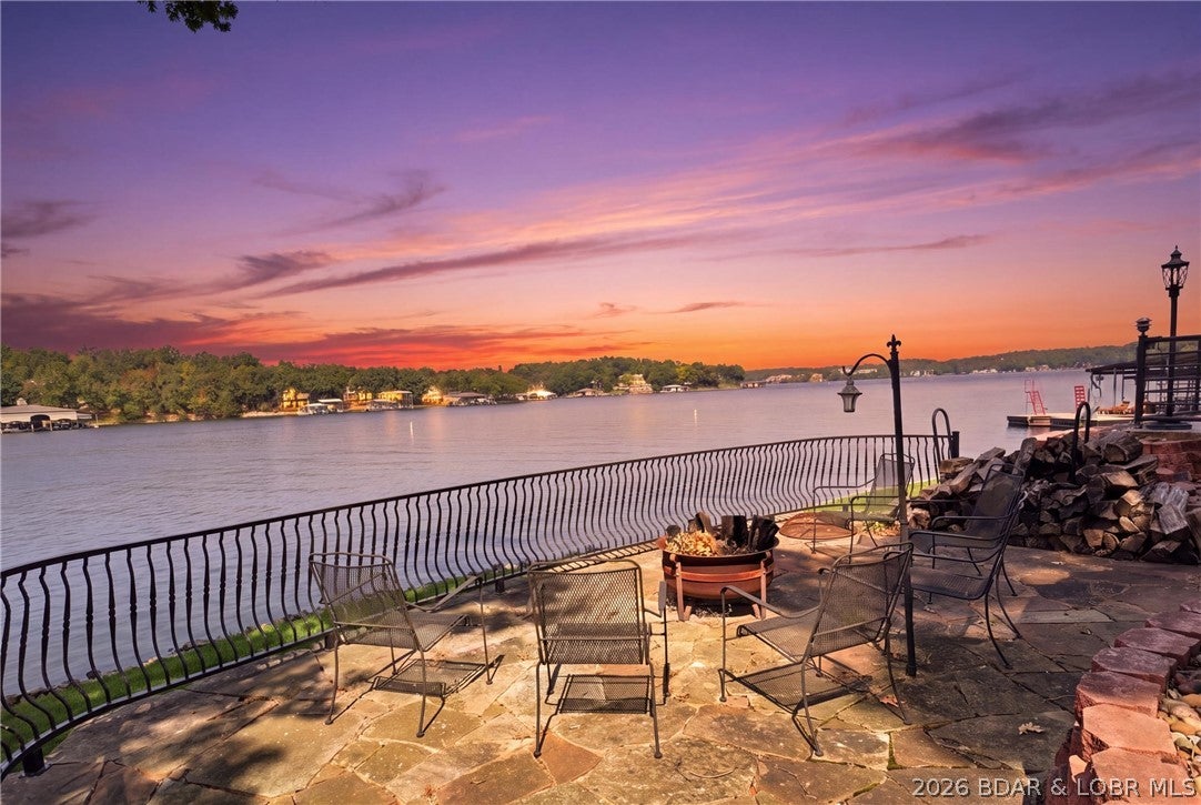 Four Seasons - Residential