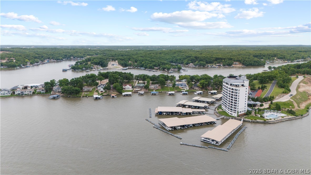 Cobbs Chimney Point - Residential