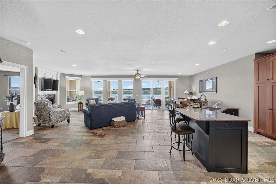 Bella Sera Condominium - Residential