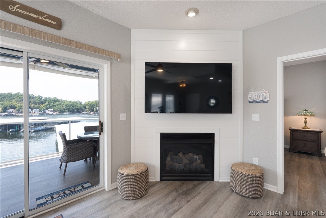 Monarch Cove Condominium - Residential