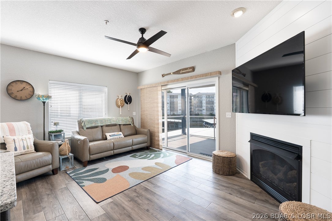 Monarch Cove Condominium - Residential