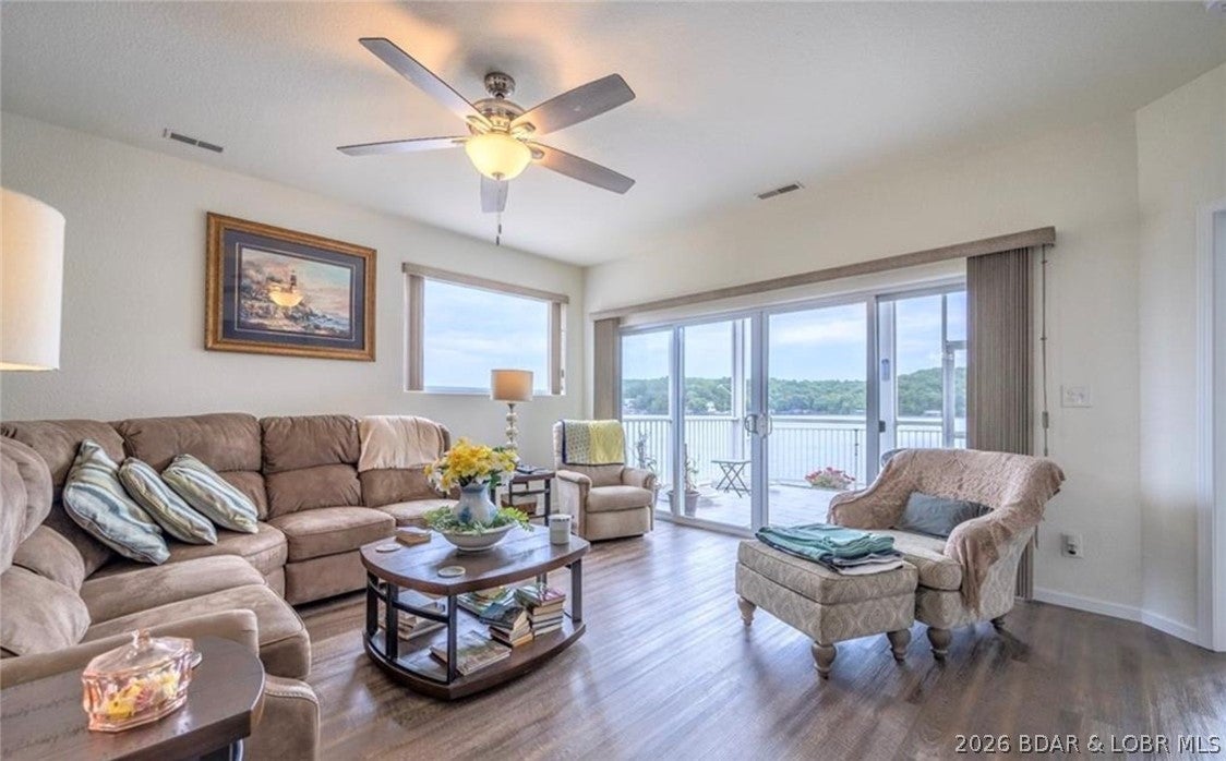 Isla Del Sol - Residential