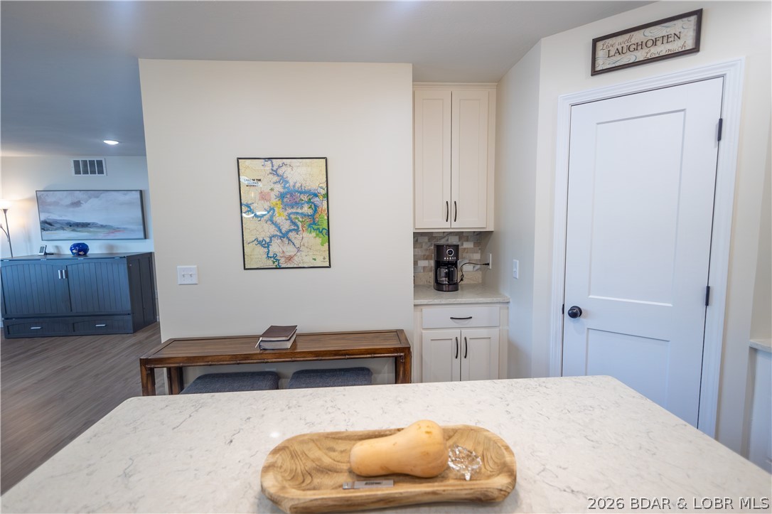 Sycamore Point Condominium - Residential