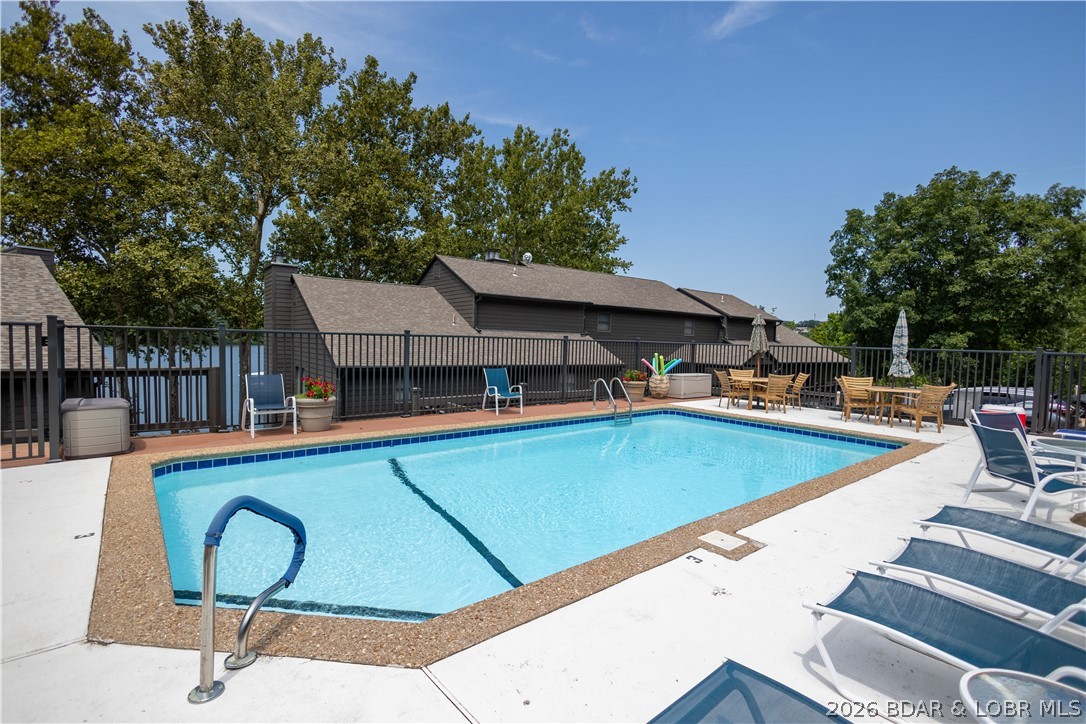 Sycamore Point Condominium - Residential