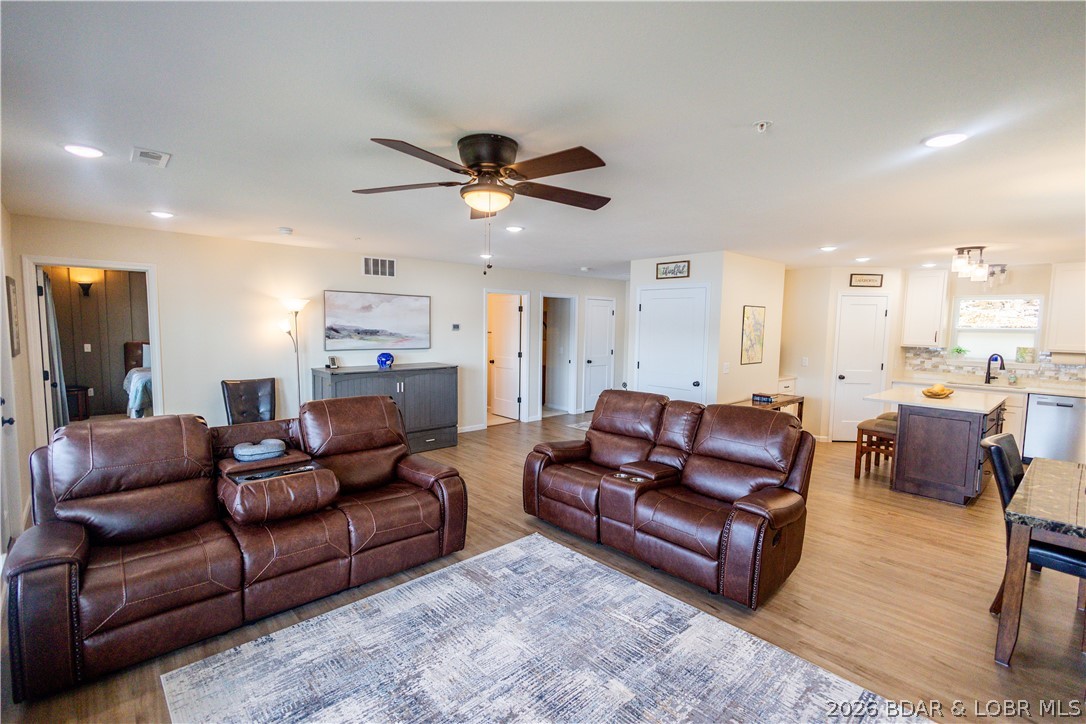 Sycamore Point Condominium - Residential