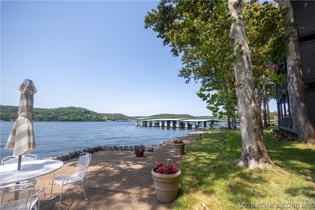 Sycamore Point Condominium - Residential