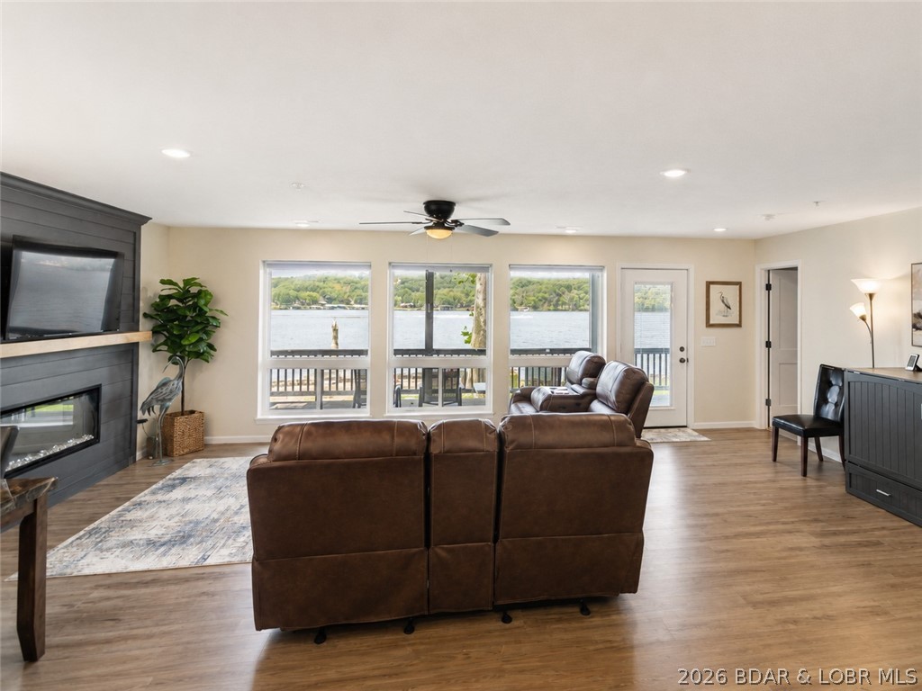 Sycamore Point Condominium - Residential