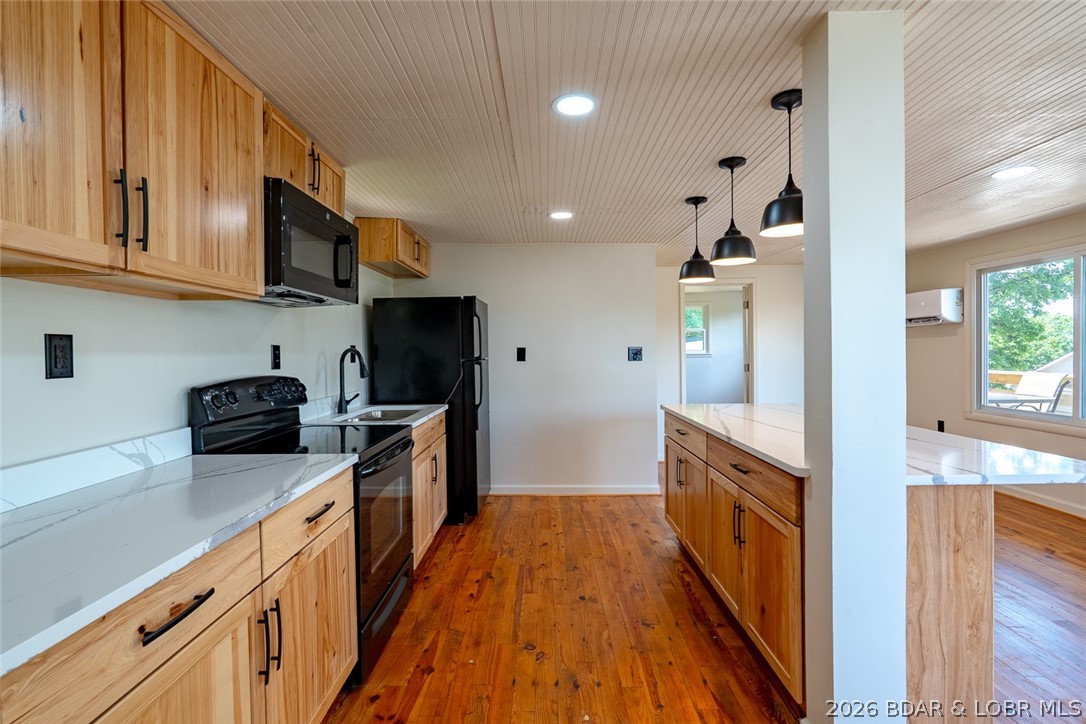 Holiday Hills - Residential