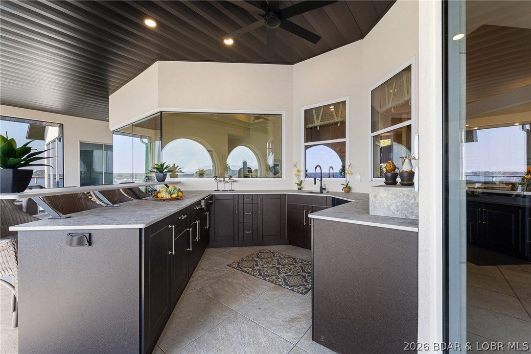 Arrowhead Estates Pointe - Residential