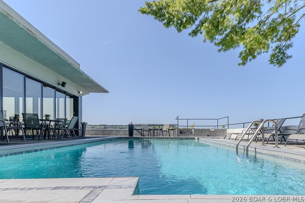 Arrowhead Estates Pointe - Residential