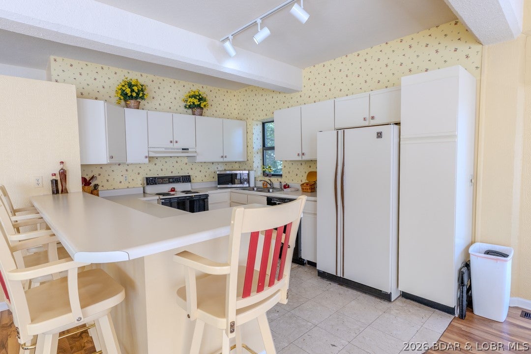 Arrowhead Estates Pointe - Residential