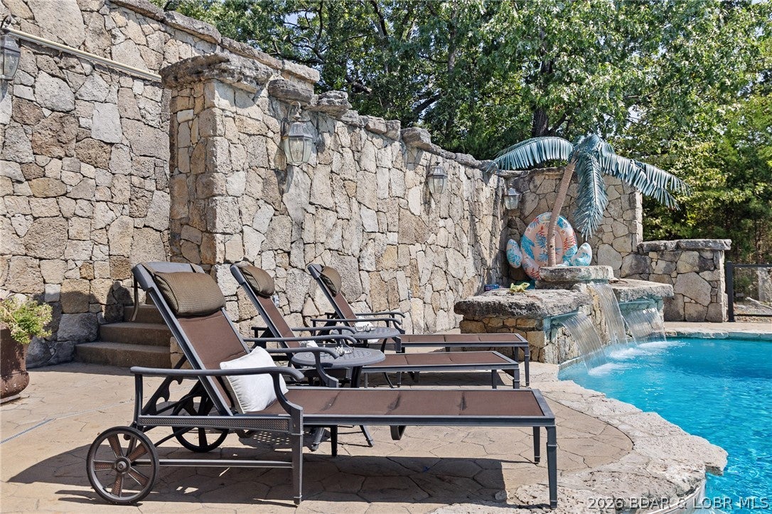 Arrowhead Estates Pointe - Residential