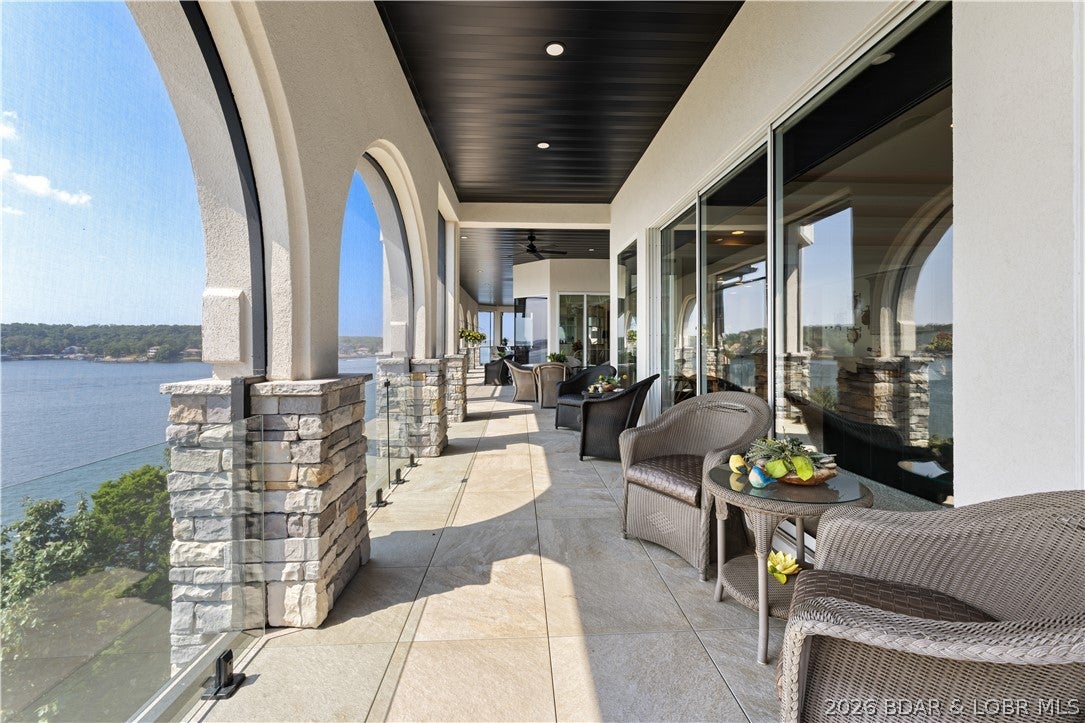 Arrowhead Estates Pointe - Residential