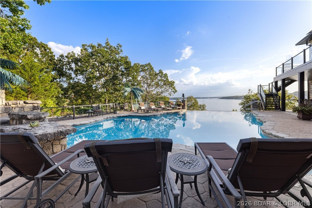 Arrowhead Estates Pointe - Residential