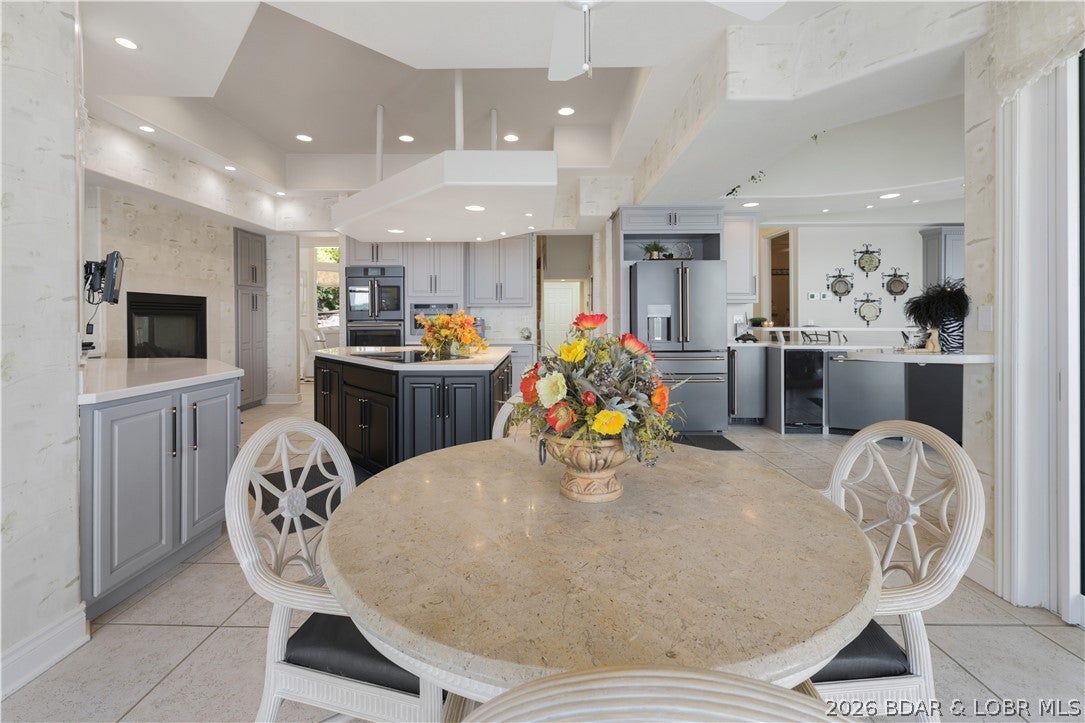 Arrowhead Estates Pointe - Residential