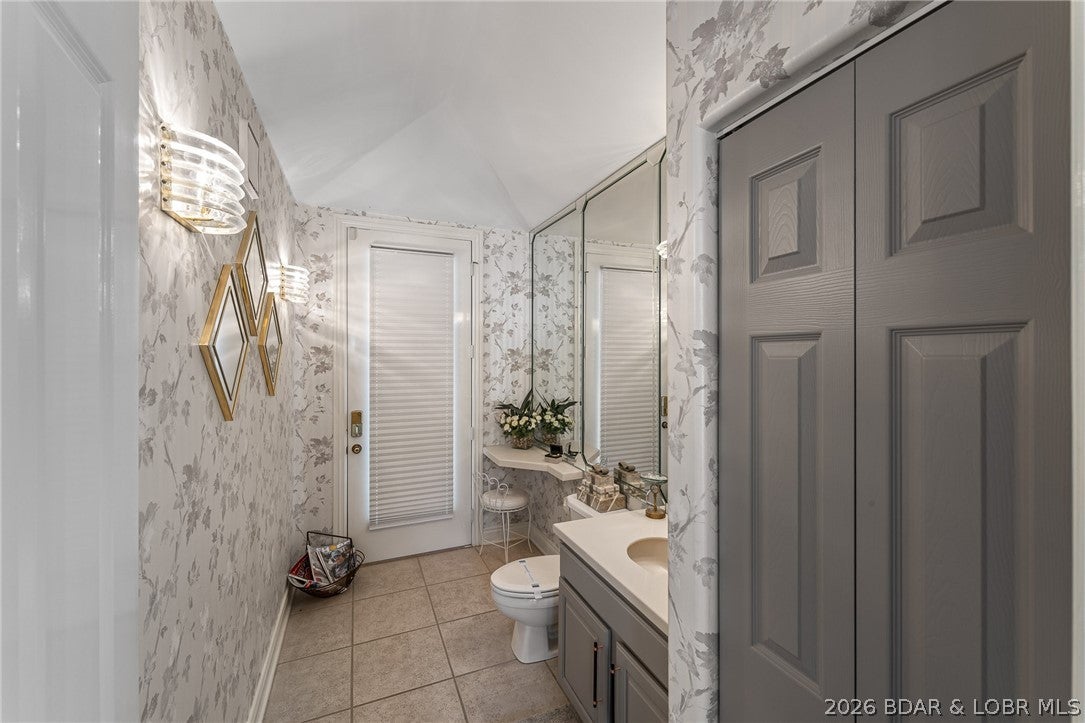 Arrowhead Estates Pointe - Residential