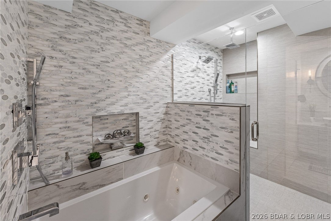 Arrowhead Estates Pointe - Residential