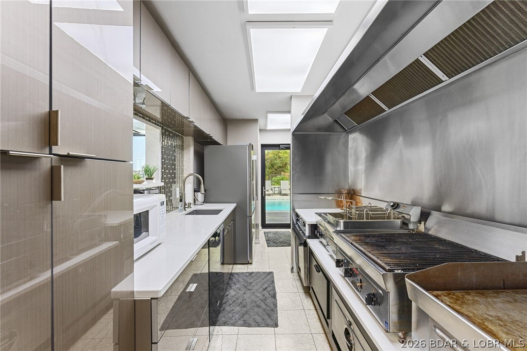 Arrowhead Estates Pointe - Residential