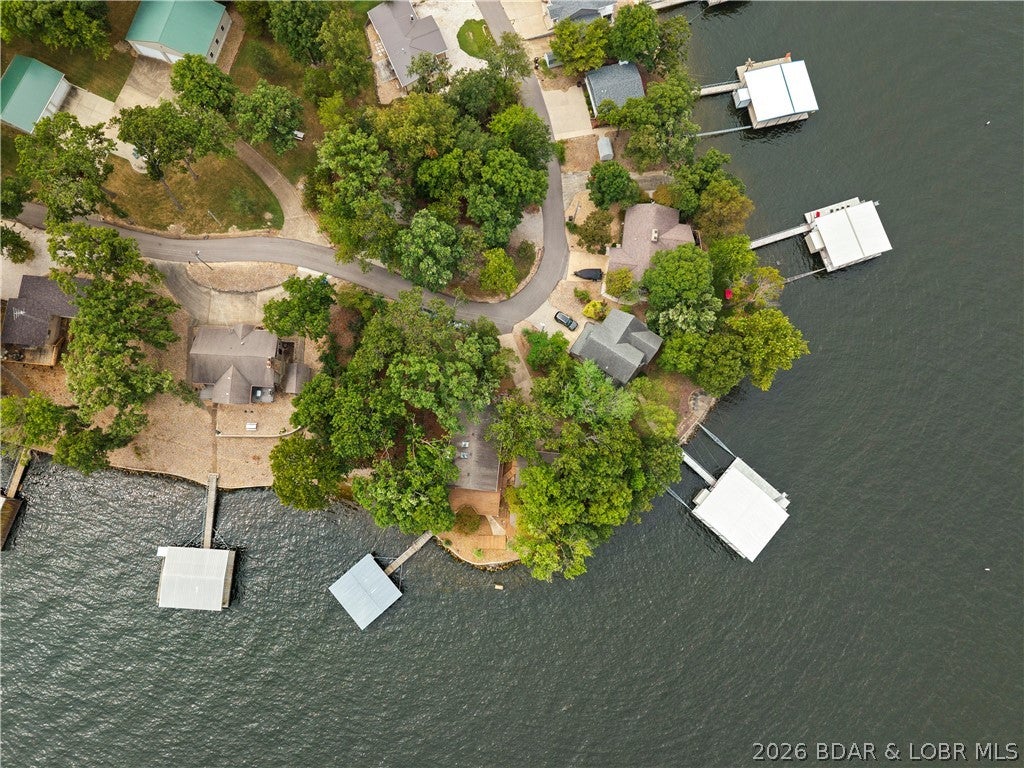Leos - Residential