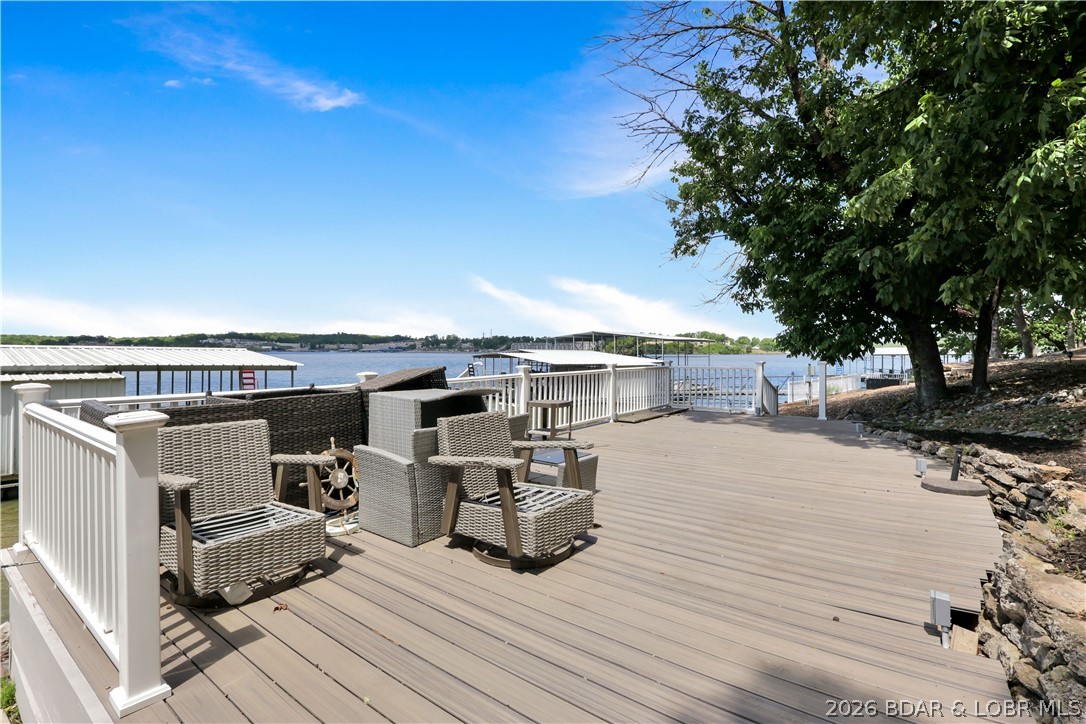 Imperial Point - Residential