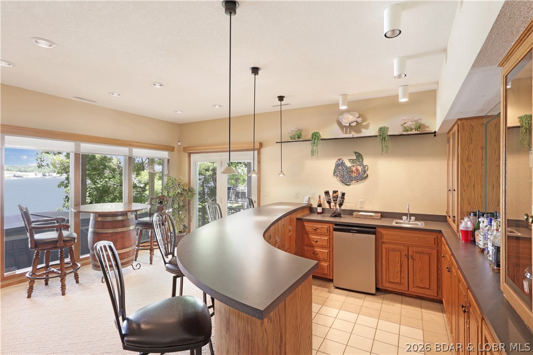 Imperial Point - Residential
