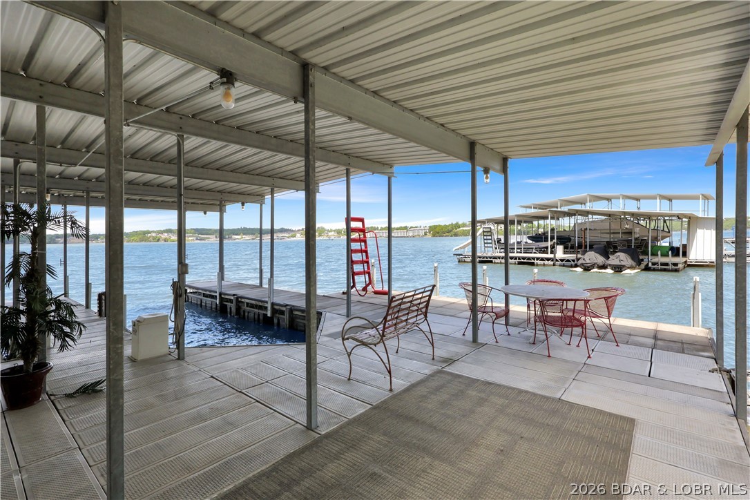 Imperial Point - Residential