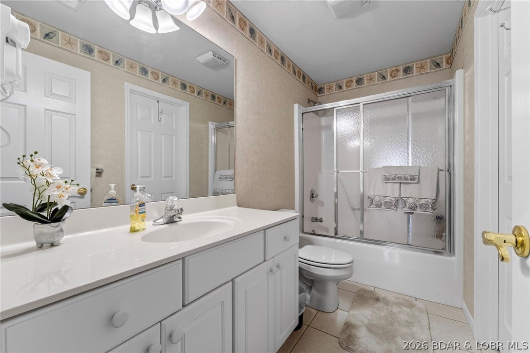 Palisades Condominium - Residential