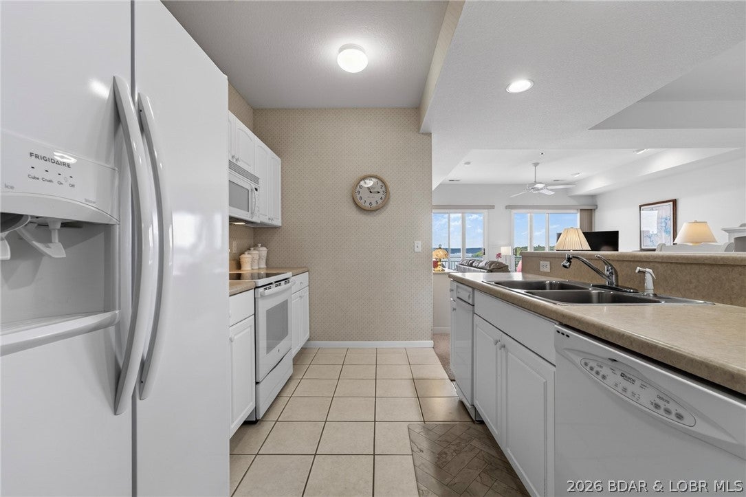 Palisades Condominium - Residential