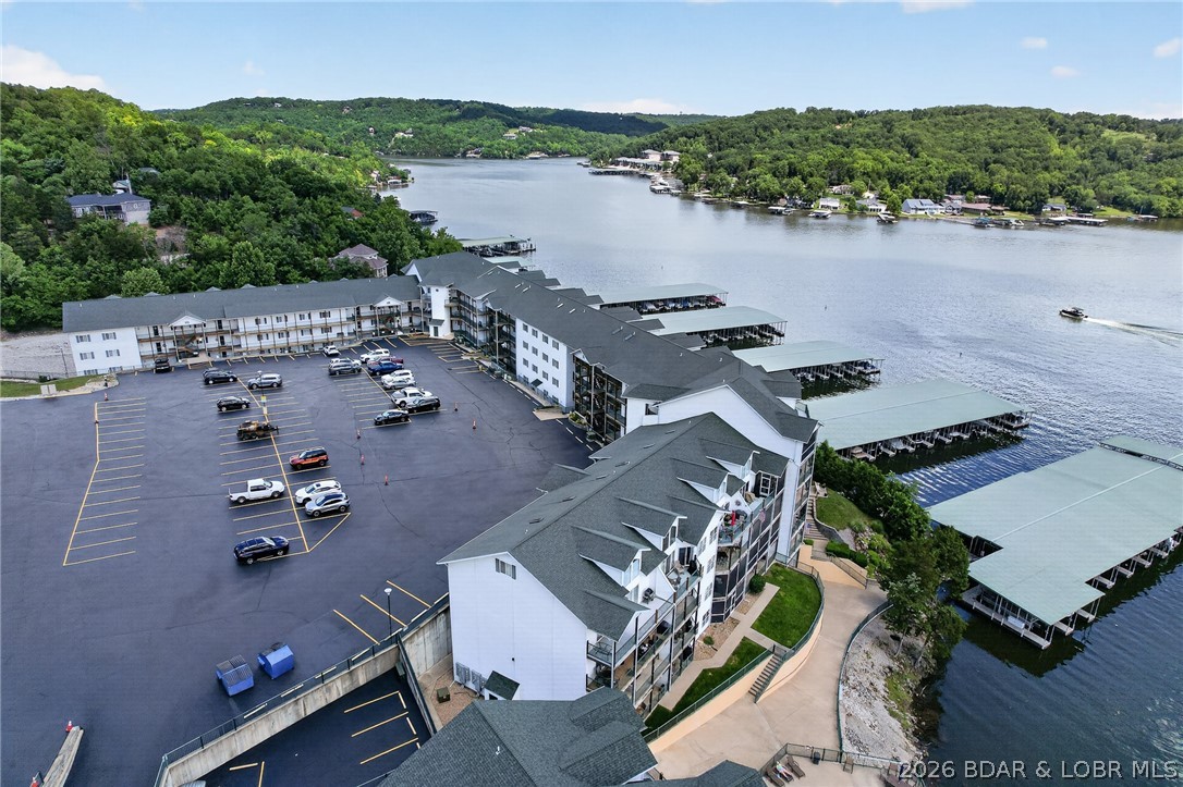 Cedar Heights Condominium - Residential