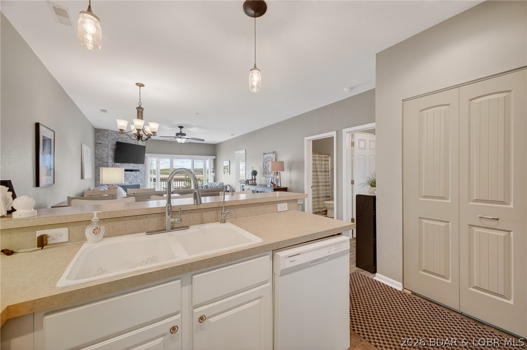 Cedar Heights Condominium - Residential