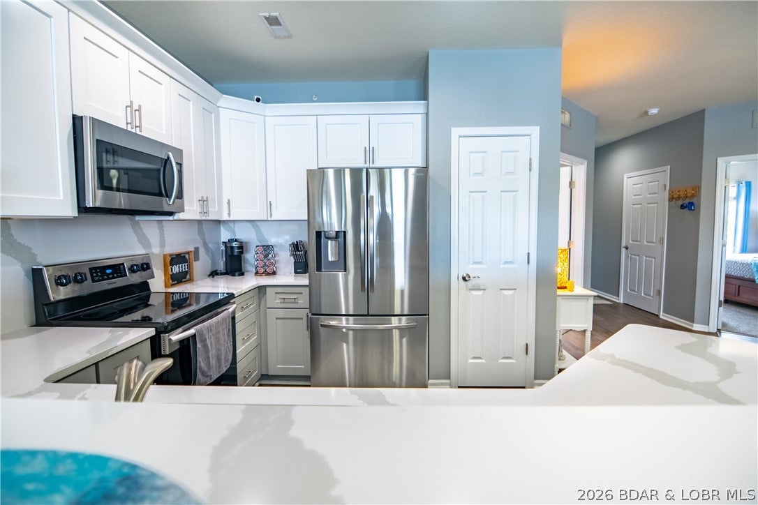 Grandview Point Condominium - Residential