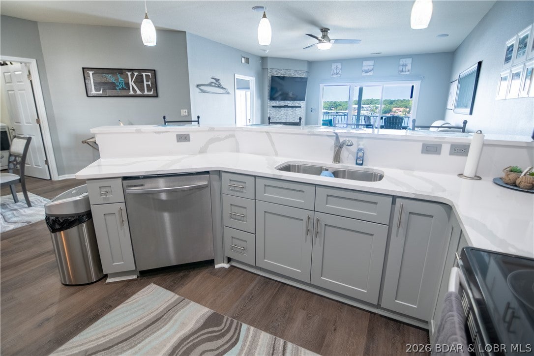 Grandview Point Condominium - Residential
