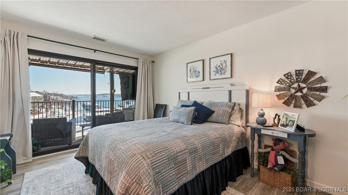 Waters Edge Condominium - Residential