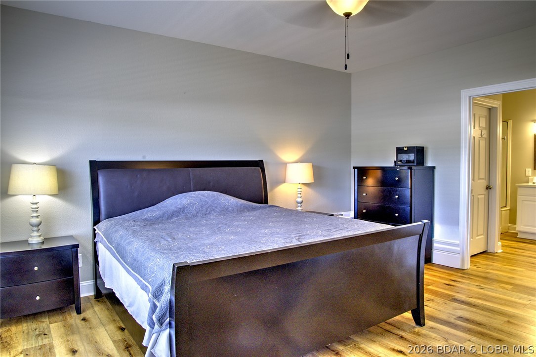 Newport Condominium - Residential