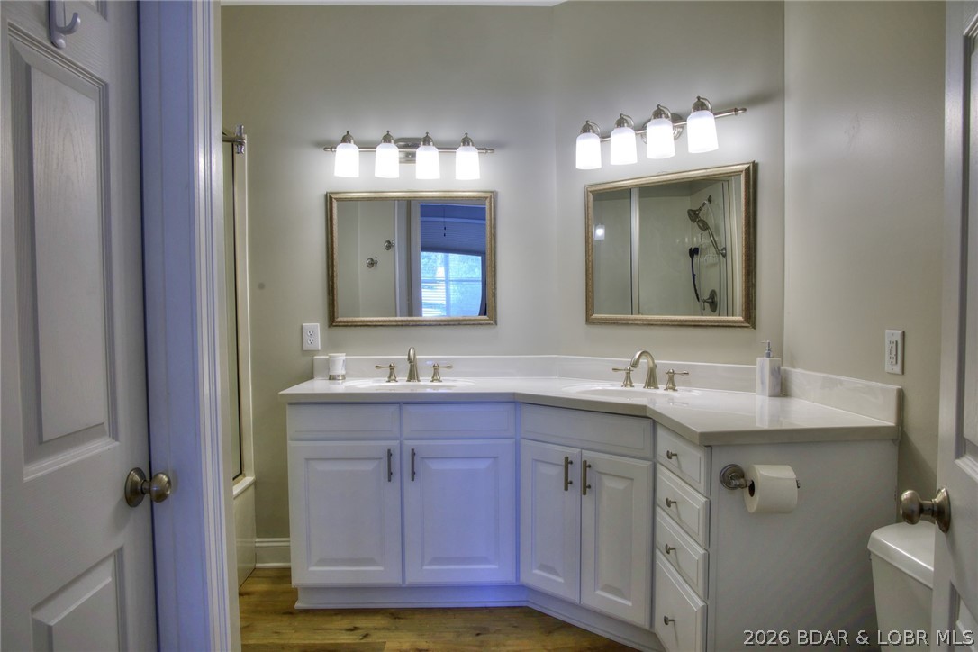 Newport Condominium - Residential
