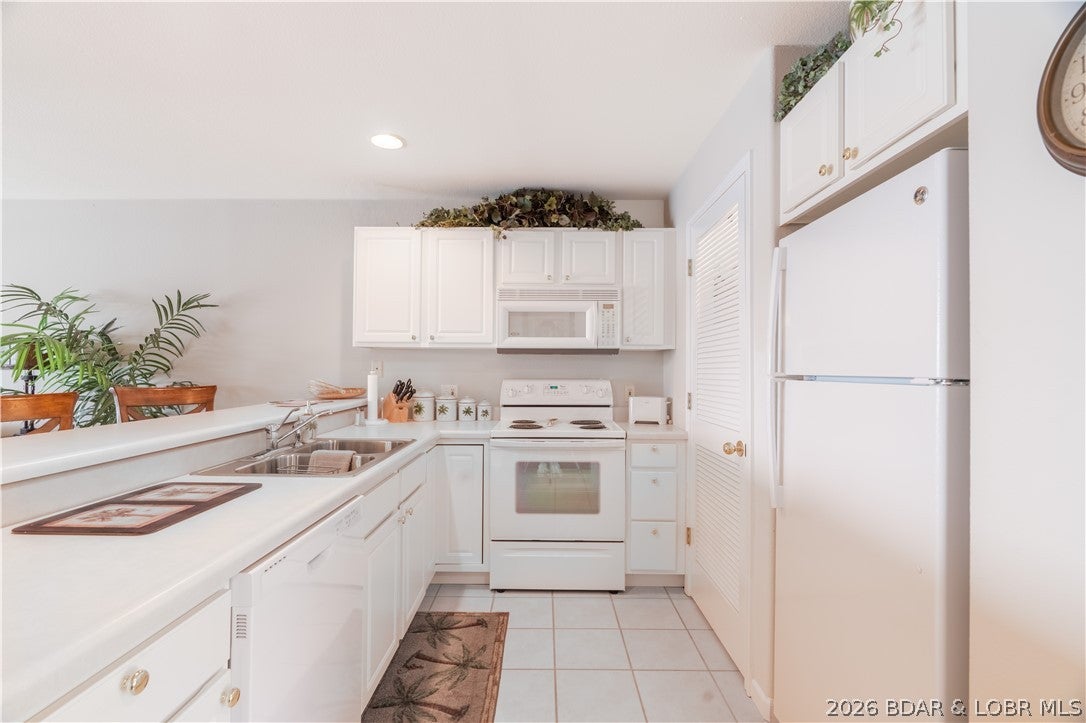 Gravois Village - Residential