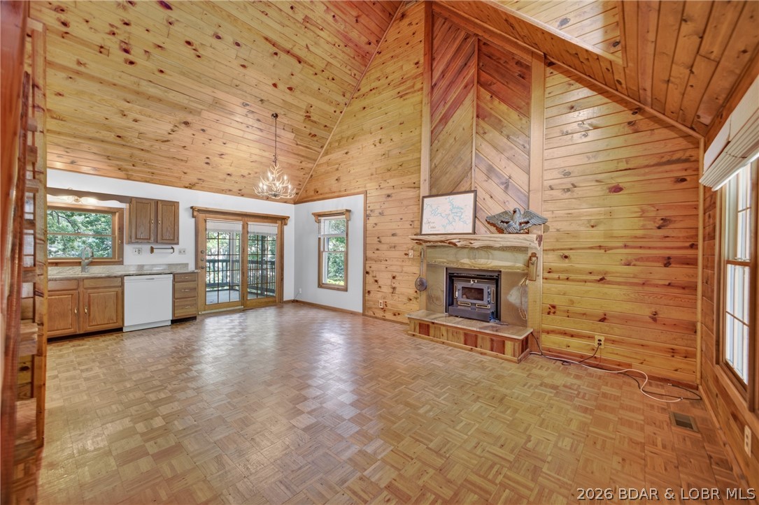 El Tampa Acres - Residential