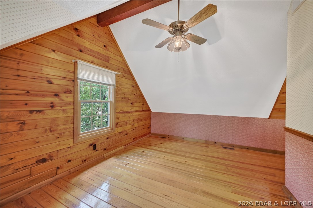 El Tampa Acres - Residential